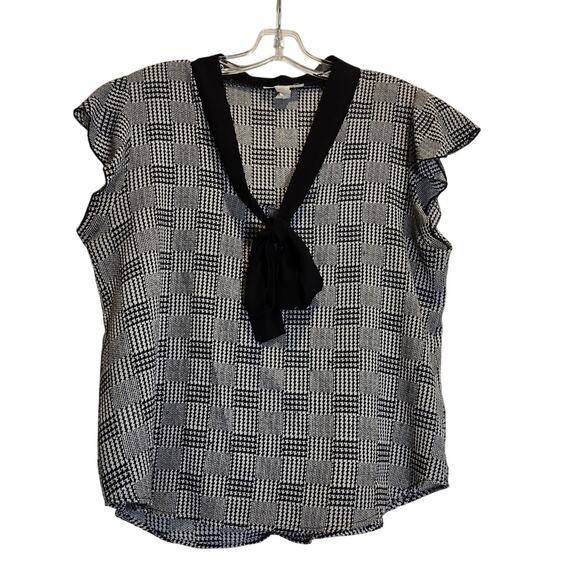 Miley + Molly Houndstooth Plaid Blouse Bow Tie Neck Academia Black White Large - Picture 2 of 5